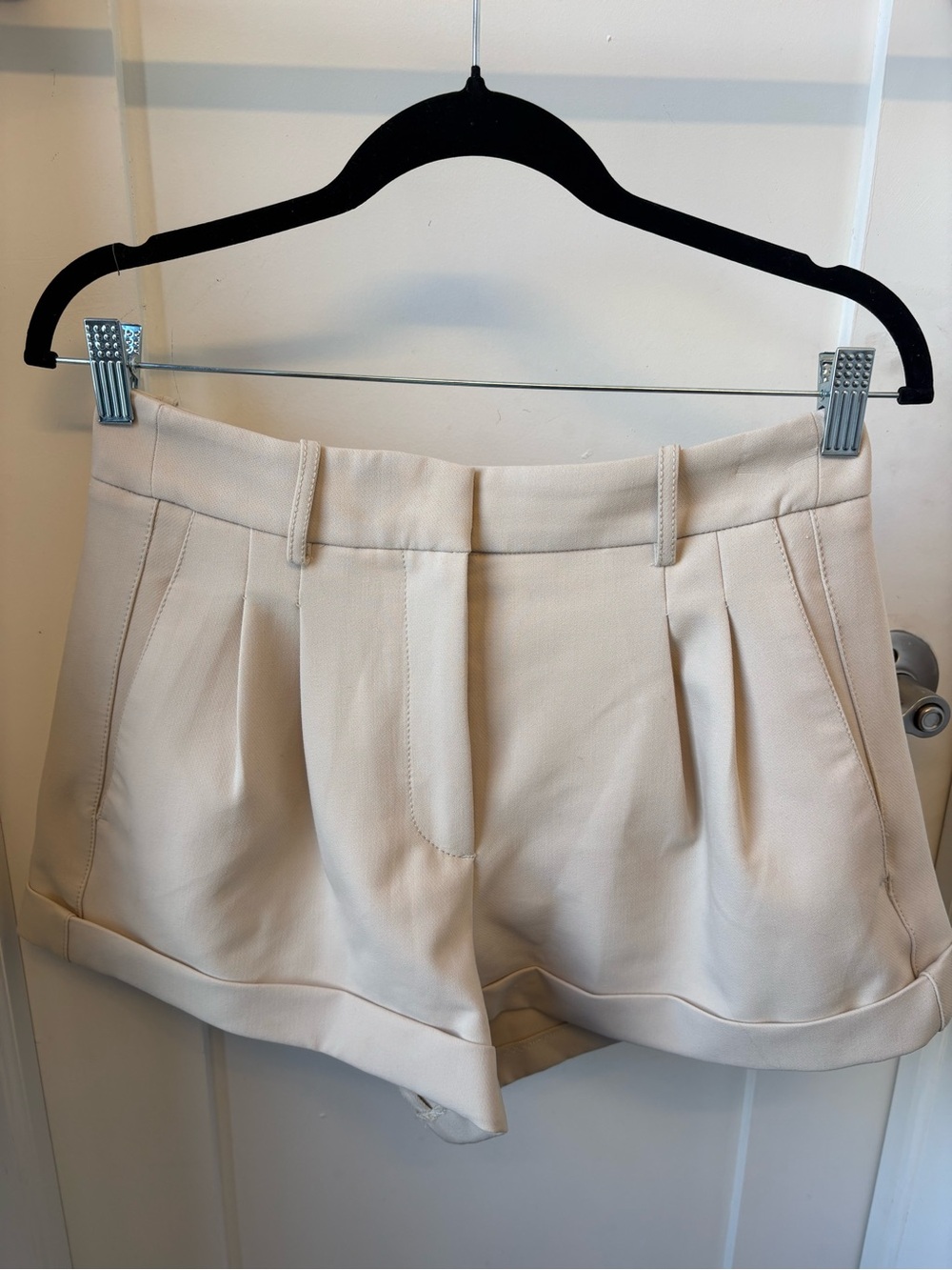 Zara Cream Tailored High-Rise Women’s Shorts